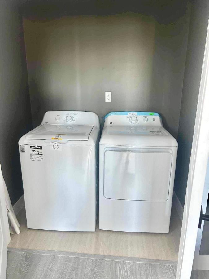 Mountain Retreat 3 Bedroom Garden House Near Heritage Park, Coliseum , Hwy 1, Fishing, Cultus Lake チリワック エクステリア 写真
