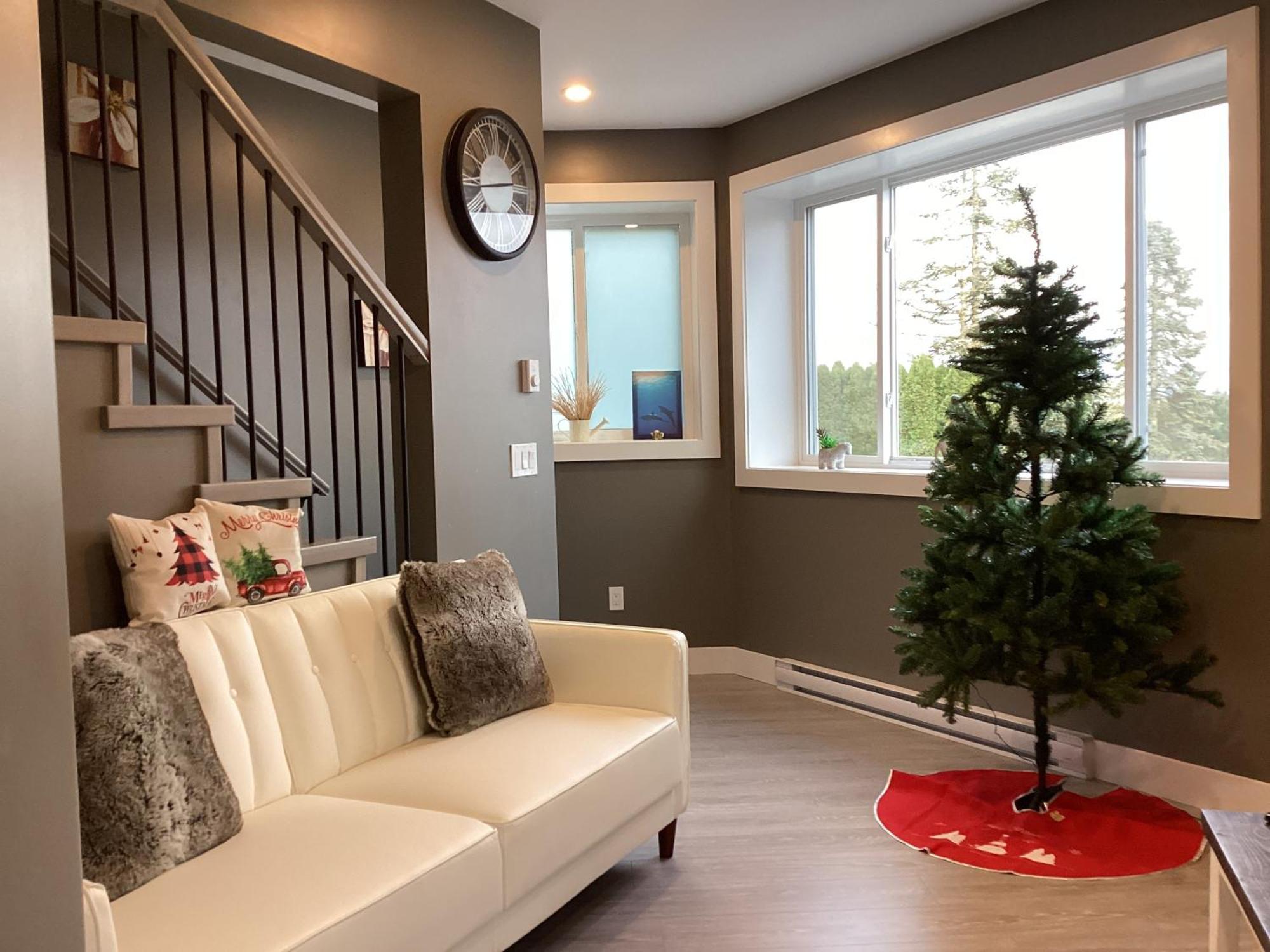 Mountain Retreat 3 Bedroom Garden House Near Heritage Park, Coliseum , Hwy 1, Fishing, Cultus Lake チリワック エクステリア 写真